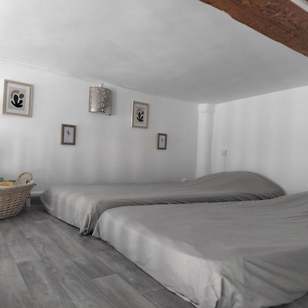 Appartamento Au Pied Du Baou Saint-Chamas Esterno foto