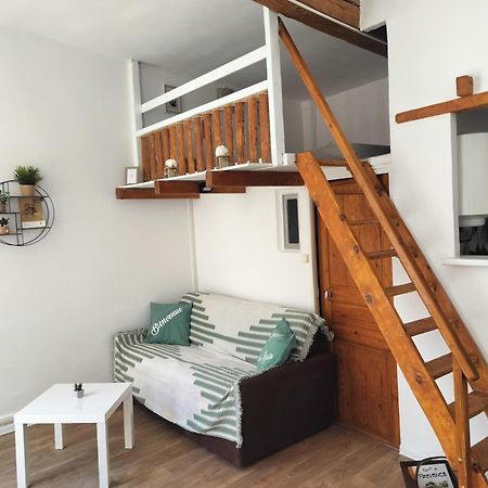Appartamento Au Pied Du Baou Saint-Chamas Esterno foto
