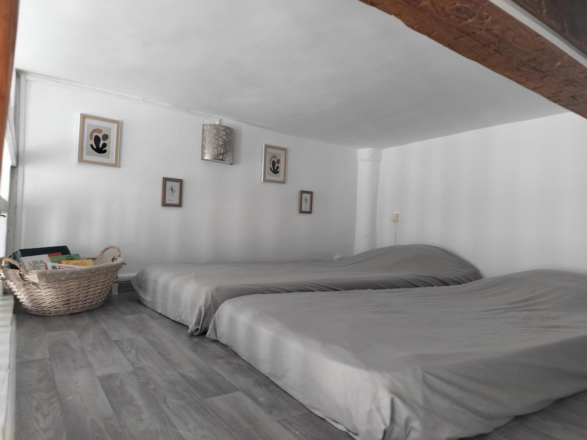 Appartamento Au Pied Du Baou Saint-Chamas Esterno foto